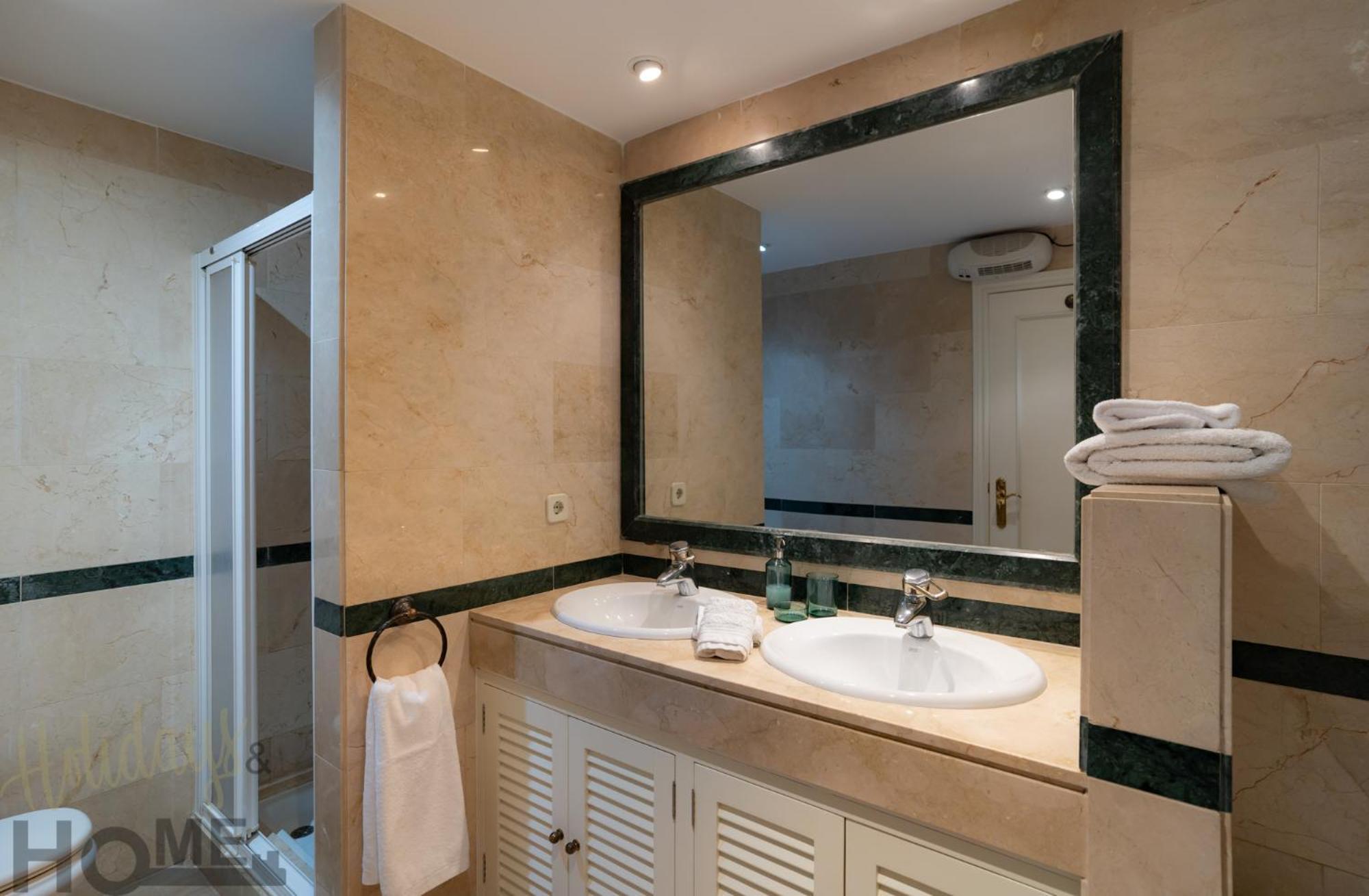 Hacienda Playa Elviria 300 M Playa,Jardin , 2 Hab ,Marbella Lägenhet Exteriör bild